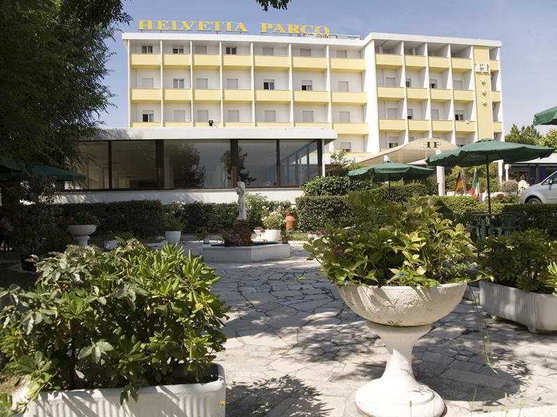 Oxygen Lifestyle Hotel Viserbella di Rimini Exterior foto
